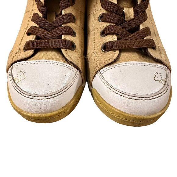 Moonstar ~ Peanuts sneakers ~ Snoopy patch ~ painted Woodstock ~ leather/canvas - Picture 2 of 14